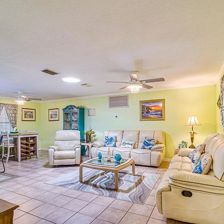 Waterfront Hernando Beach Home With Dock And Hot Tub! Ngoại thất bức ảnh