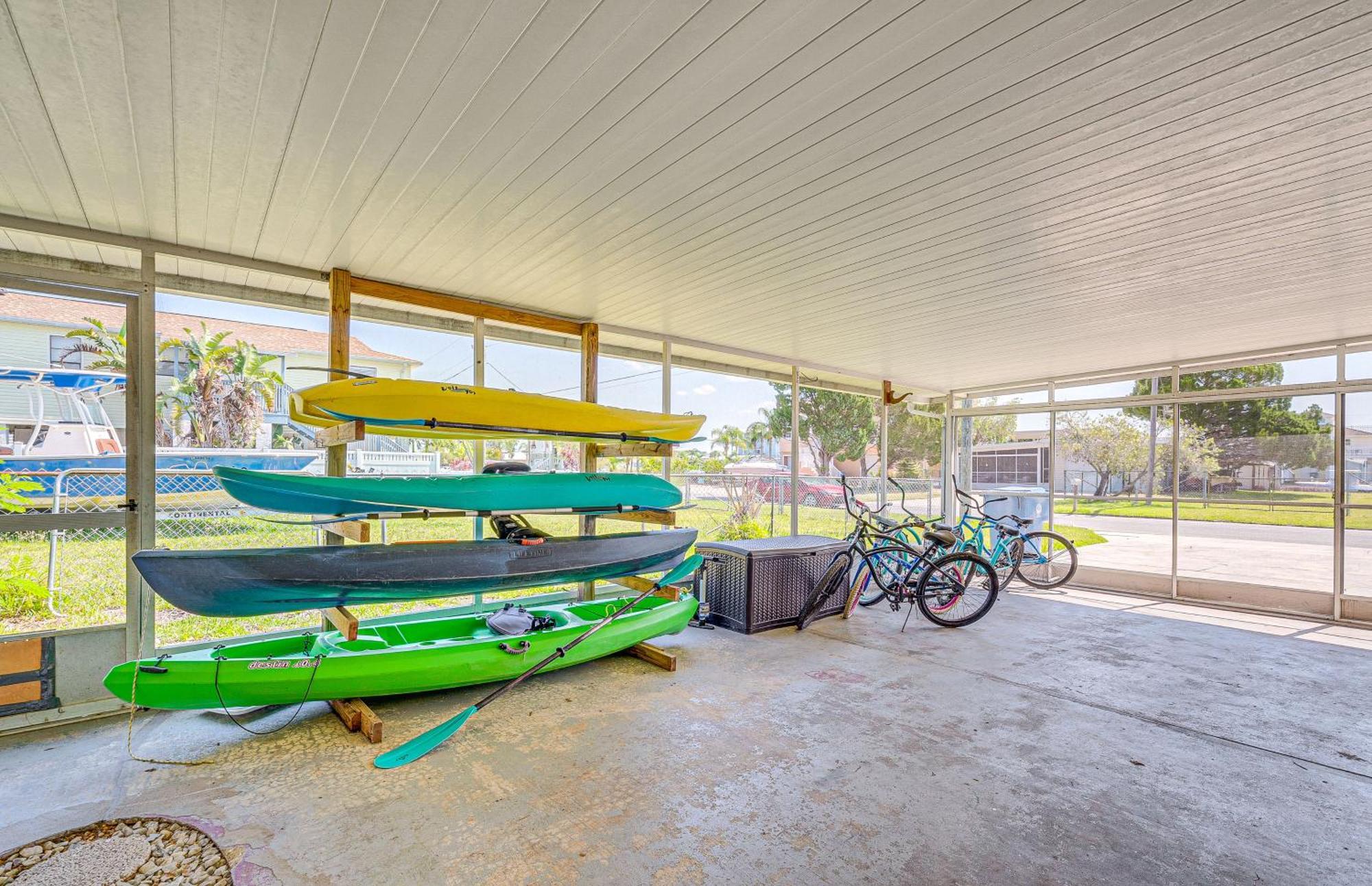 Waterfront Hernando Beach Home With Dock And Hot Tub! Ngoại thất bức ảnh