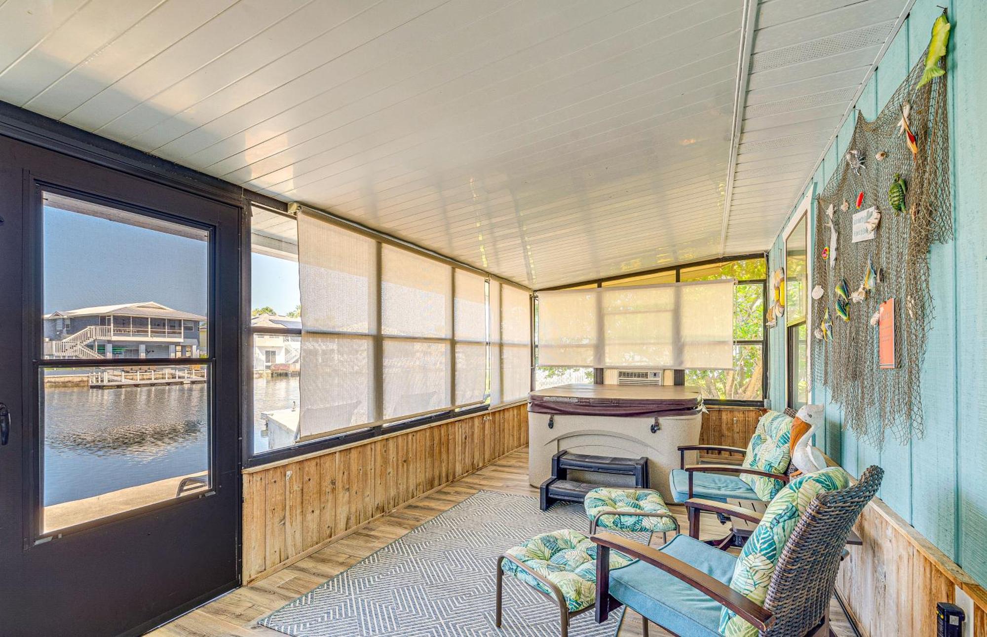 Waterfront Hernando Beach Home With Dock And Hot Tub! Ngoại thất bức ảnh
